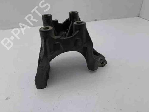 Used Support AUDI A5 Convertible (F57, F5E) 2.0 TDI (190 hp) 28863541