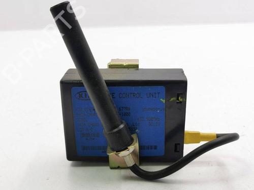 Used Electronic module KIA CARENS I MPV (FC, FJ) 2.0 CRDi (140 hp) 28895031