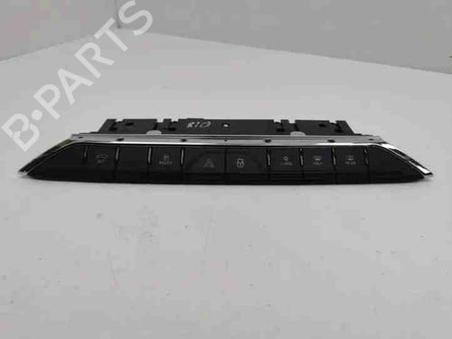 Used Switch SKODA OCTAVIA I (1U2) 2.0 (116 hp) 28862502