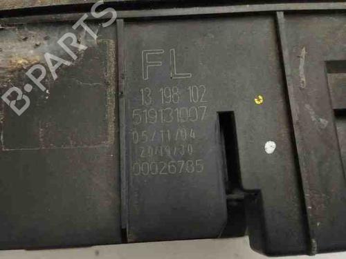 Fuse box OPEL VECTRA C GTS (Z02) 1.9 CDTI (F68) | BP28843985E1 