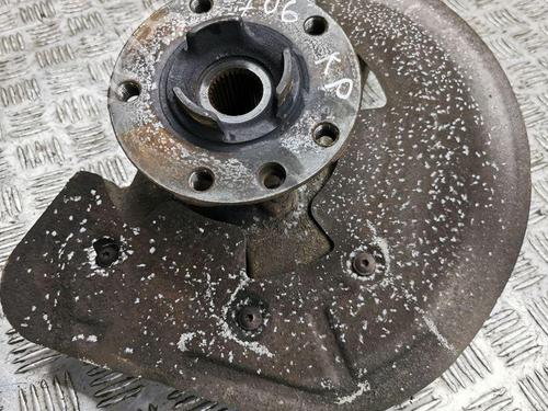 Used Left front steering knuckle PORSCHE CAYENNE (92A) 3.0 Diesel (239 hp) 28896637