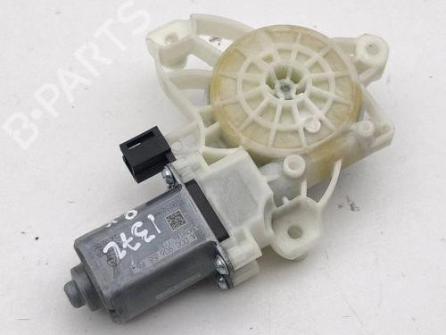 Used Left front window motor Left front window motor 37467950 37467950