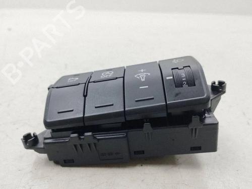 Switch HYUNDAI i30 Coupe 1.6 CRDi | BP38248015I30 - Image 9