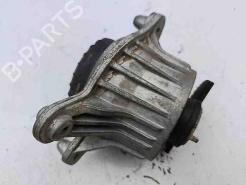 Used Engine mount MERCEDES-BENZ E-CLASS (W213) E 220 d (213.004) (194 hp) 28901655