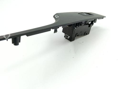 Used Right rear window switch HYUNDAI i40 I (VF) 1.7 CRDi (136 hp) 28892310
