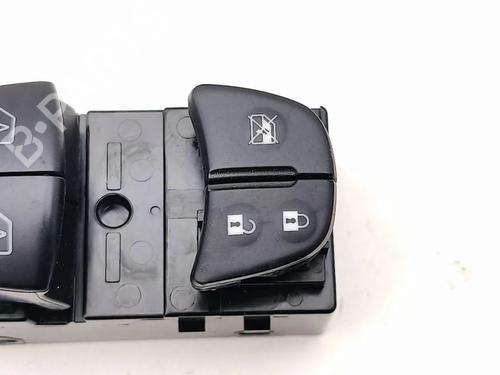Right front window switch NISSAN JUKE (F16_) 1.6 Hybrid | BP33899843I26 - Image 5