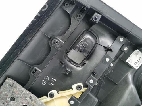 Rear right panel MITSUBISHI OUTLANDER II (CW_W) 2.2 DI-D 4WD | BP28847668C61 