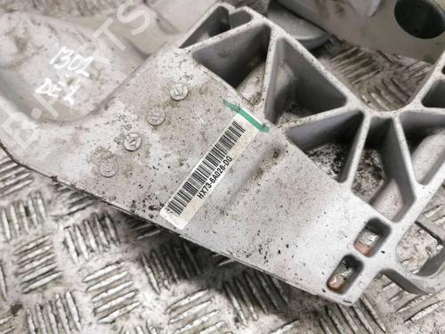 Gearbox mount LAND ROVER RANGE ROVER VELAR (L560) 2.0 D200 MHEV 4x4 | BP32677559M88 - Image 4