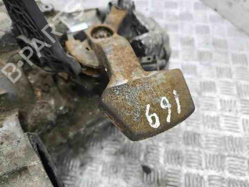 Gearbox VW PASSAT B6 Variant (3C5) 1.6 TDI | BP28841867M3 