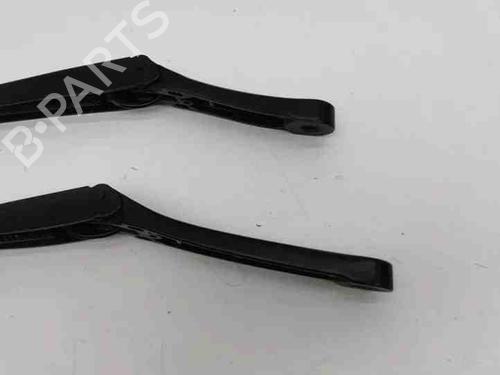Front windshield wiper arm SKODA OCTAVIA I (1U2) 2.0 | BP28862491C143 