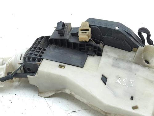 Front right lock MERCEDES-BENZ S-CLASS (W220, V220) S 320 CDI (220.026, 220.126) | BP28894277C97 
