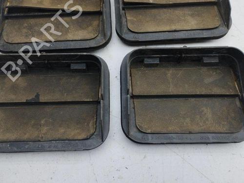 Grille TESLA MODEL S (5YJS) 60 | BP28900803C40 