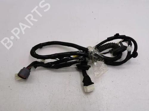 Used Wiring harness Wiring harness 28842147 28842147