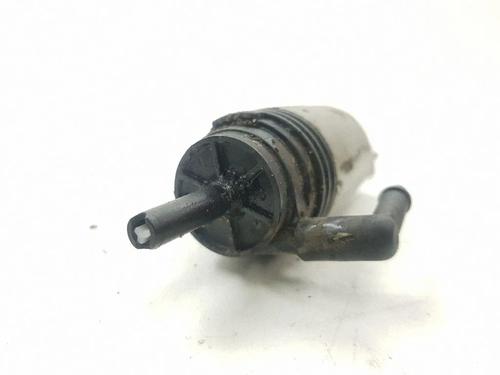 Washer pump BMW 7 (E65, E66, E67) 730 d | BP40208145E24 - Image 4