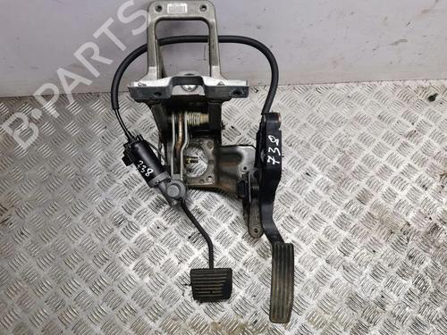 Pedal Pedal SAAB 9-7X 4.2 AWD (290 hp) 33922548 33922548