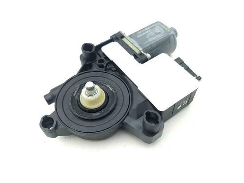 Moteur de lève-vitre avant gauche SEAT ARONA (KJ7, KJP) 1.0 TSI (116 hp) 28876935