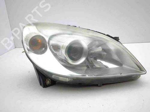 Used Right headlight MERCEDES-BENZ B-CLASS Sports Tourer (W246, W242) B 200 CDI (246.201) (136 hp) 28877425