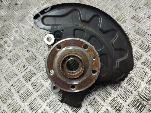 Used Left front steering knuckle SEAT ATECA (KH7, KHP) 1.5 TSI (150 hp) 28897526