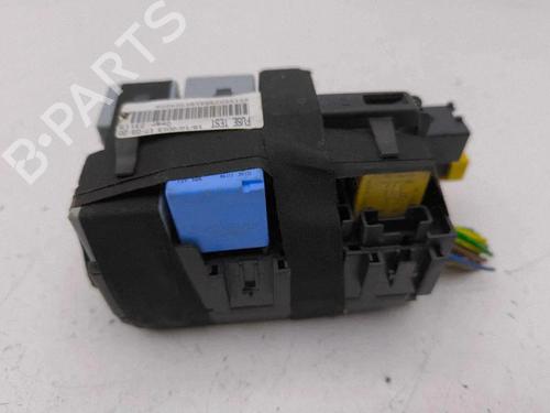 Used Fuse box Fuse box 38242924 38242924
