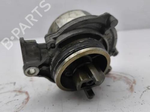 Used Vacuum pump BMW 5 Touring (E61) 525 d (177 hp) 28851869