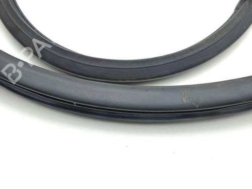Rubber door seal NISSAN 350Z Coupe (Z33) 3.5 (AAZ33) | BP28882447C142 