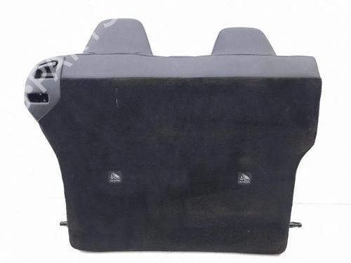 Rear seat TESLA MODEL S (5YJS) 70D AWD | BP38171575C17 - Image 6