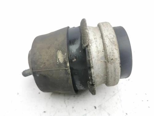 Used Engine mount Engine mount 33881696 33881696