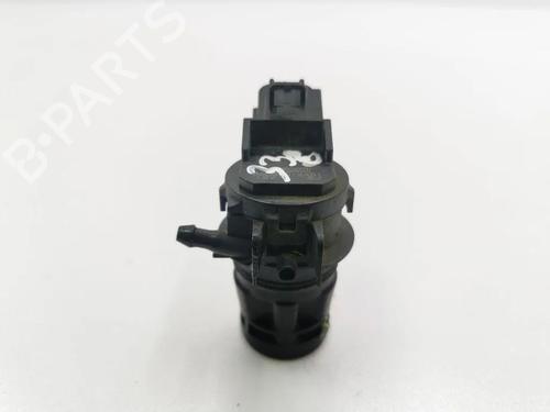 Used Windscreen washer tank Windscreen washer tank 33924884 33924884