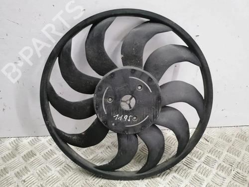 Used Radiator fan Radiator fan 33864323 33864323