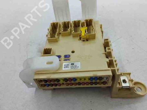 Fuse box TOYOTA RAV 4 IV (_A4_) 2.0 D (ALA40_, ALA40R) | BP28865691E1