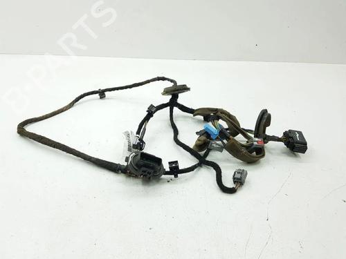 Used Wiring harness Wiring harness 33252753 33252753