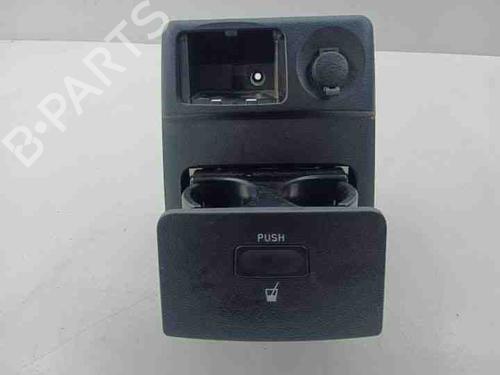 Used Cup/Object holder KIA SORENTO I (JC) 2.5 CRDi (163 hp) 28852468