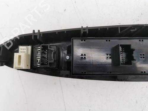 Right front window switch OPEL ANTARA A (L07) 2.2 CDTi | BP33911009I26 - Image 9