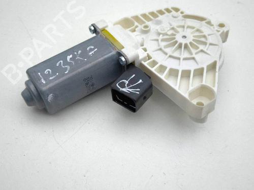 Used Left rear window motor Left rear window motor MERCEDES-BENZ CLS Shooting Brake (X218) CLS 250 CDI / BlueTEC / d (218.903, 218.904) (204 hp) 40193659 40193659