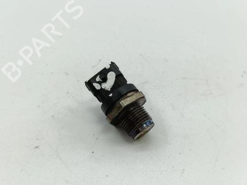 Used Electronic sensor KIA CARENS I MPV (FC, FJ) 2.0 CRDi (140 hp) 28903725