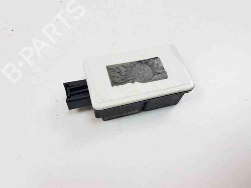 Used Electronic module VOLVO V70 II (285) D5 (163 hp) 28884915