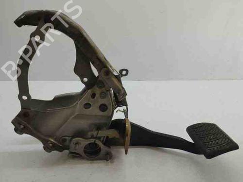 Rempedaal LEXUS NX (_Z1_) 300h AWD (AYZ15_) (155 hp) 28856977