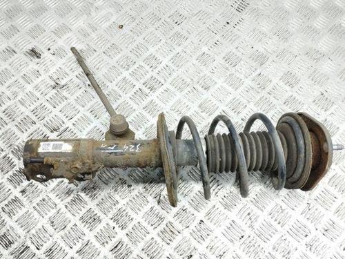 Used Right front shock absorber TOYOTA AURIS (_E18_) 1.4 D-4D (NDE180_, NDE180R) (90 hp) 28844561