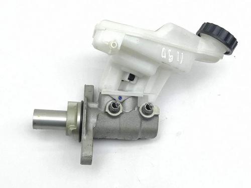 Used Brake master cylinder Brake master cylinder 38292745 38292745