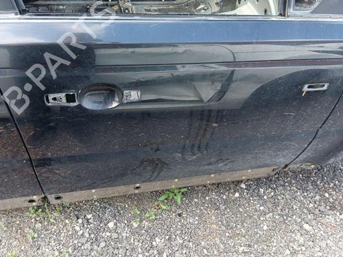 Used Right front door LAND ROVER RANGE ROVER SPORT I (L320) 2.7 D 4x4 (190 hp) 28890284