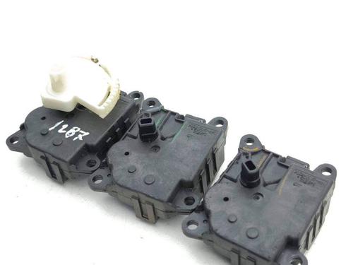 Elektronisk modul NISSAN NAVARA (D22) 3.0 TD 4x4 | BP28884013M83 