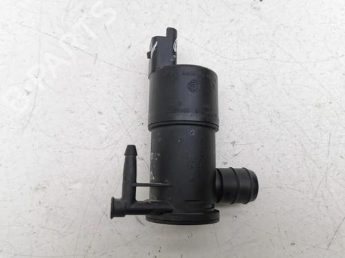 Used Windscreen washer tank Windscreen washer tank 33921589 33921589