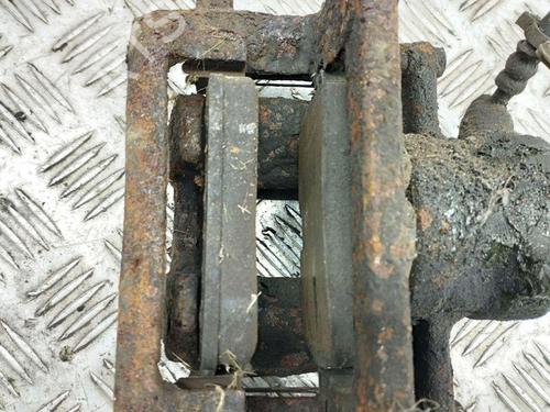 Left front brake caliper PEUGEOT 407 (6D_) 2.0 HDi 135 (6DRHRH, 6DRHRE, 6DRHRG, 6DRHRJ) | BP28886402M105