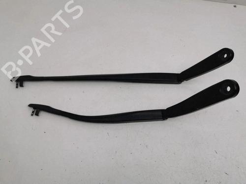 Used Front windshield wiper arm Front windshield wiper arm BMW 5 Touring (F11) 520 d (184 hp) 40167958 40167958