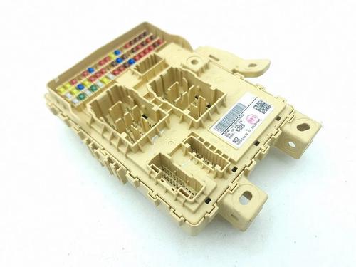 Used Fuse box Fuse box 38278720 38278720