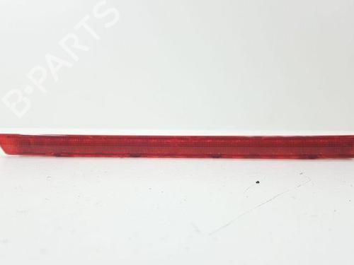 Used Third brake light BMW 7 (E65, E66, E67) 730 d (211 hp) 28847286