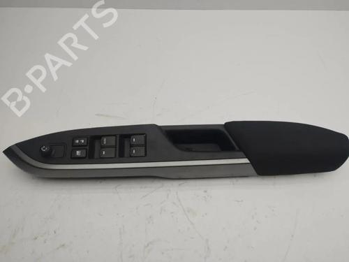 Used Right front window switch Right front window switch 33865991 33865991