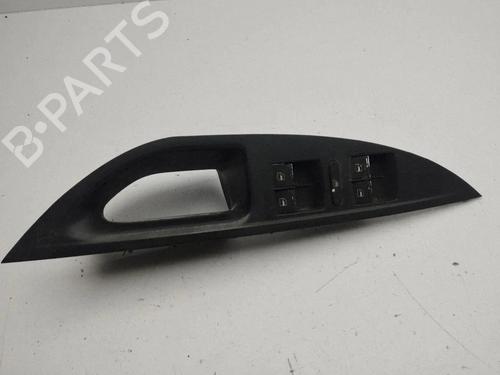 Used Left front window switch Left front window switch SEAT ALTEA (5P1) 2.0 TDI 16V (140 hp) 40167919 40167919