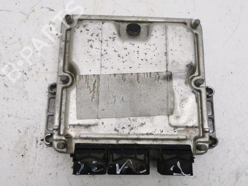 Used Engine control unit (ECU) PEUGEOT 308 I (4A_, 4C_) 1.6 HDi (90 hp) 28901746