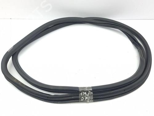 Used Rubber door seal PORSCHE CAYENNE (92A) 3.6 (300 hp) 28879768